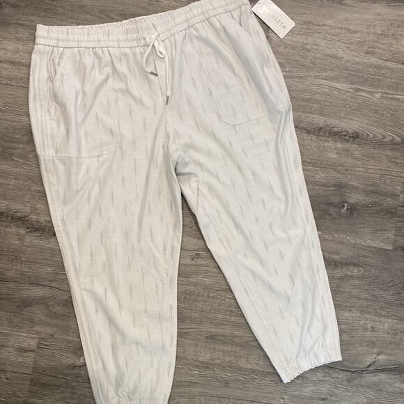 NWT Athleta Farallon Printed Jogger "Spliced Magic Veil Gray" - Picture 2 of 14